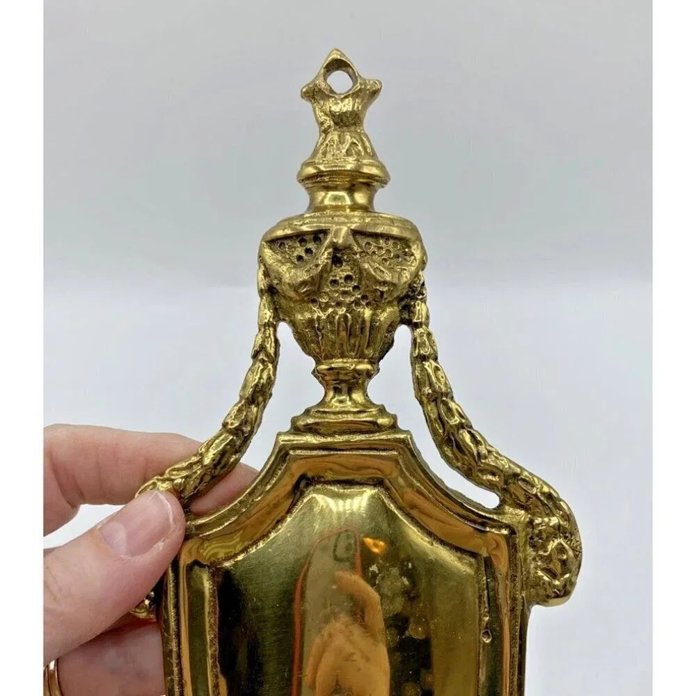 Vintage Virginia MetalCrafters Brass Wall Sconces Candle Holders Set Regency